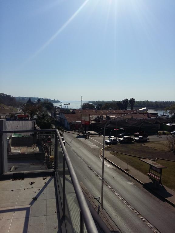 Frente Al Rio Apartment Parana Exterior photo